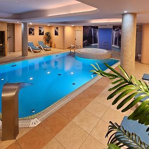 Pensjonat Crosna Spa